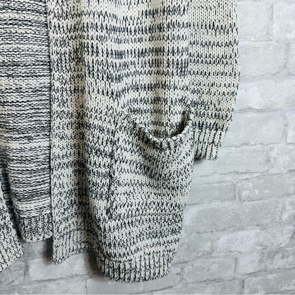 Gap Open Front Knit Cardigan Sweater Notch Neck Collar Pockets Large White Black - Picture 5 of 10